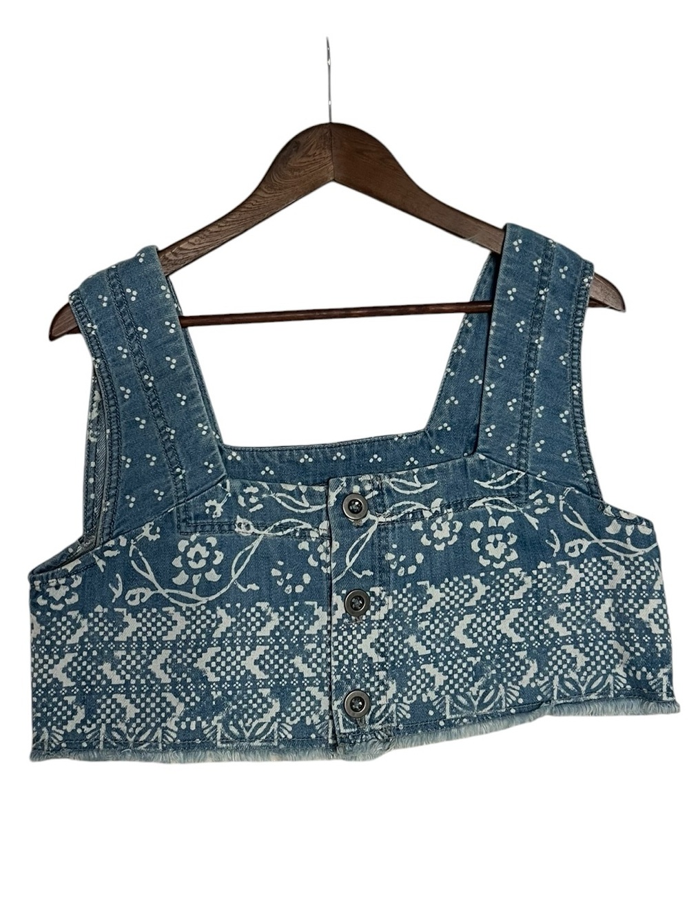 Free People Printed Denim Button Front Crop Top Raw Hem Small Blue White
